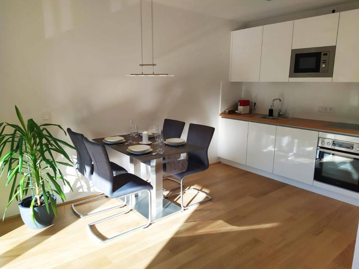 Deluxe Parkapartment Vienna City Center - Free Parking! Bagian luar foto